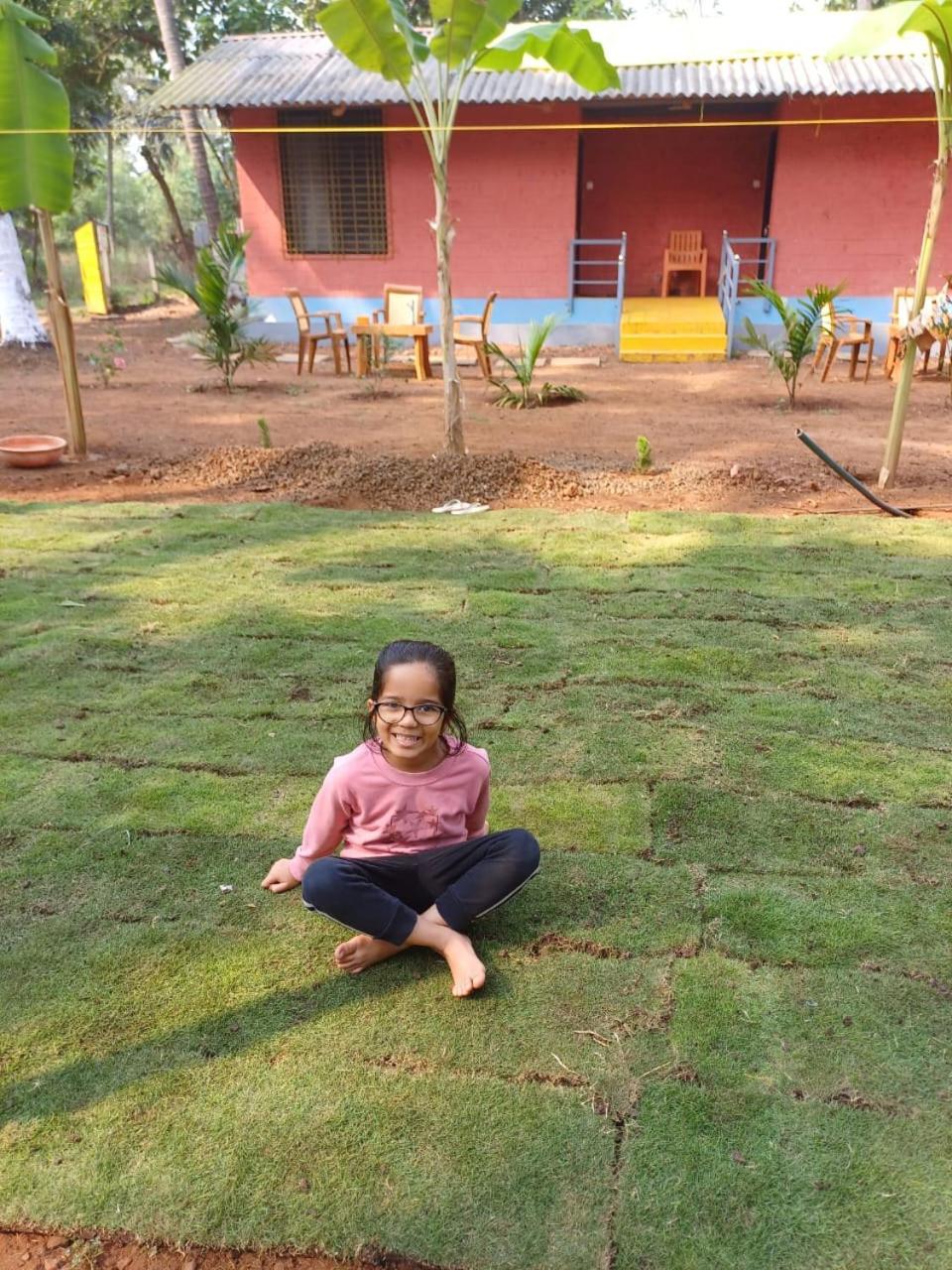 Amee'S Retreat Hotel Diveagar Exterior photo